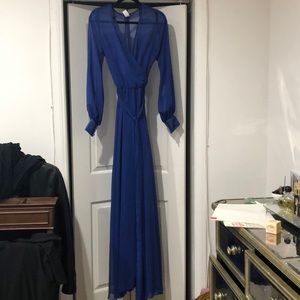 Long sleeve flowy dress